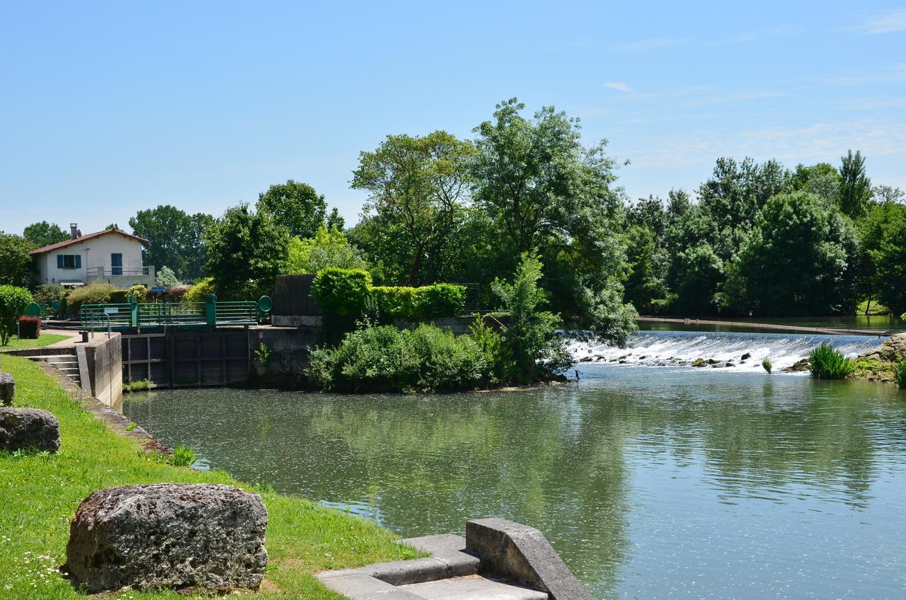 La Tonnellerie Bed & Breakfast Châteauneuf-sur-Charente Exterior foto